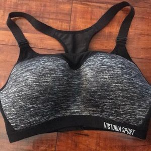 Vs bra